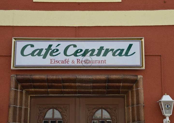 Cafe Central